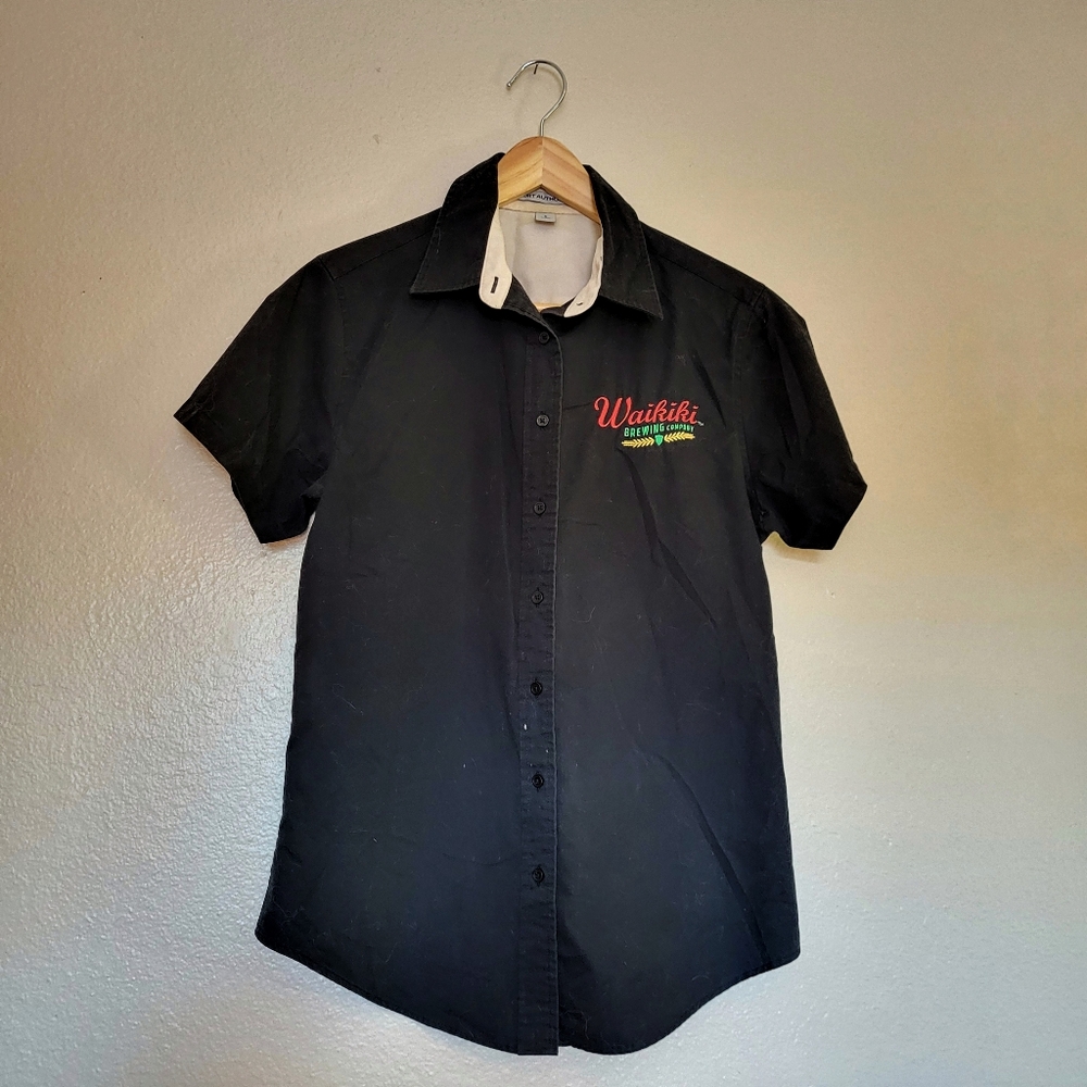 Brewer's Polo Shirt, Women's Buttonup Shirt Embroidered Waikiki Brewing Co